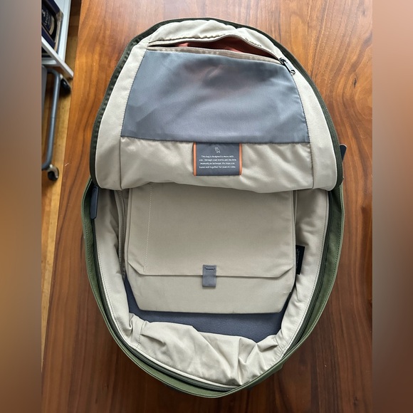 Bellroy Classic Backpack - Picture 3 of 3